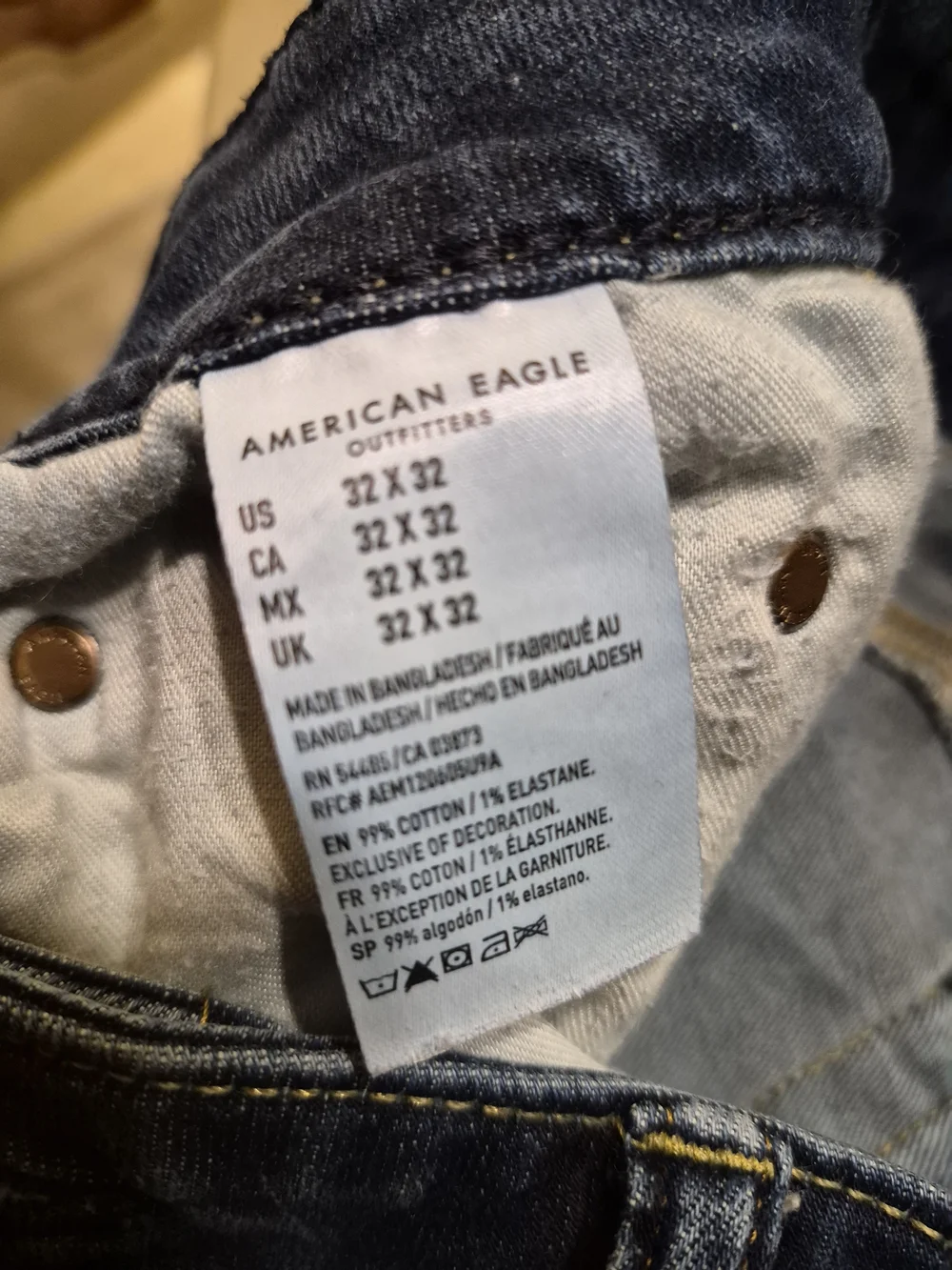 Mens American Eagle Blue Denim Jeans Waistband Detail